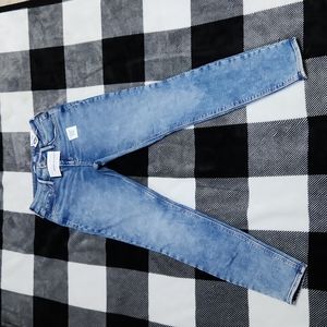 Old Navy Rockstar Super Skinny High Rise Built-In Warm. Size 6. NWT.